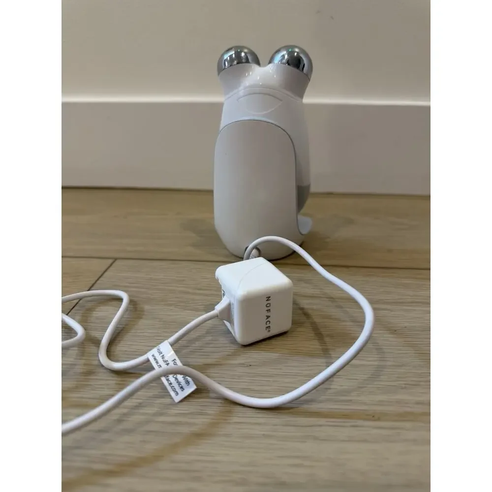 Nuface Trinity Toning Device with Charger